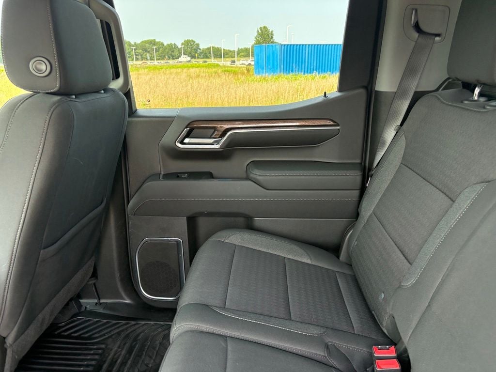 2023 Chevrolet Silverado 1500 LT LT1