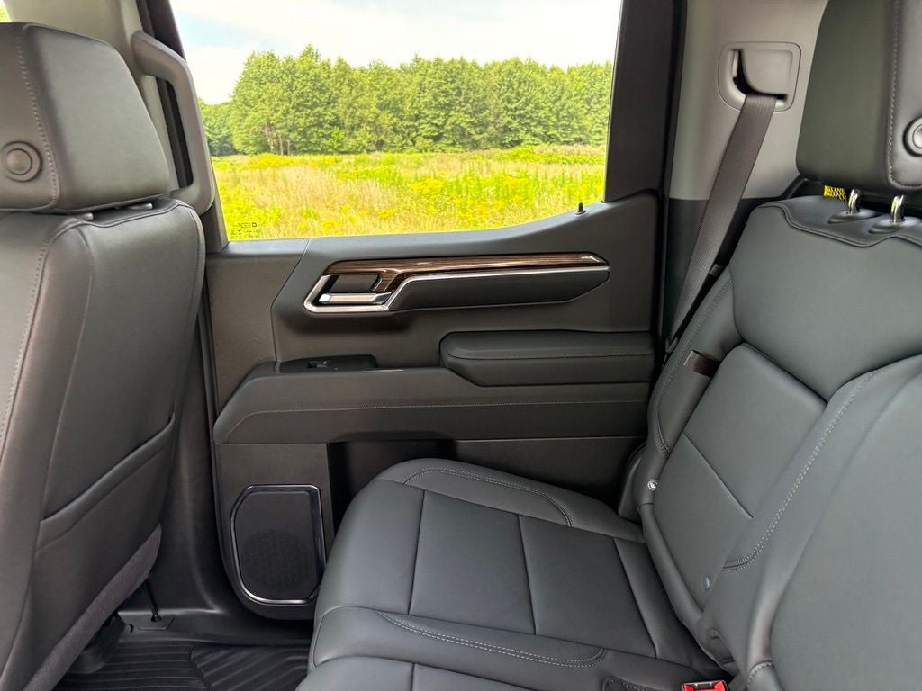 2026 Chevrolet Silverado 1500 LT LT1