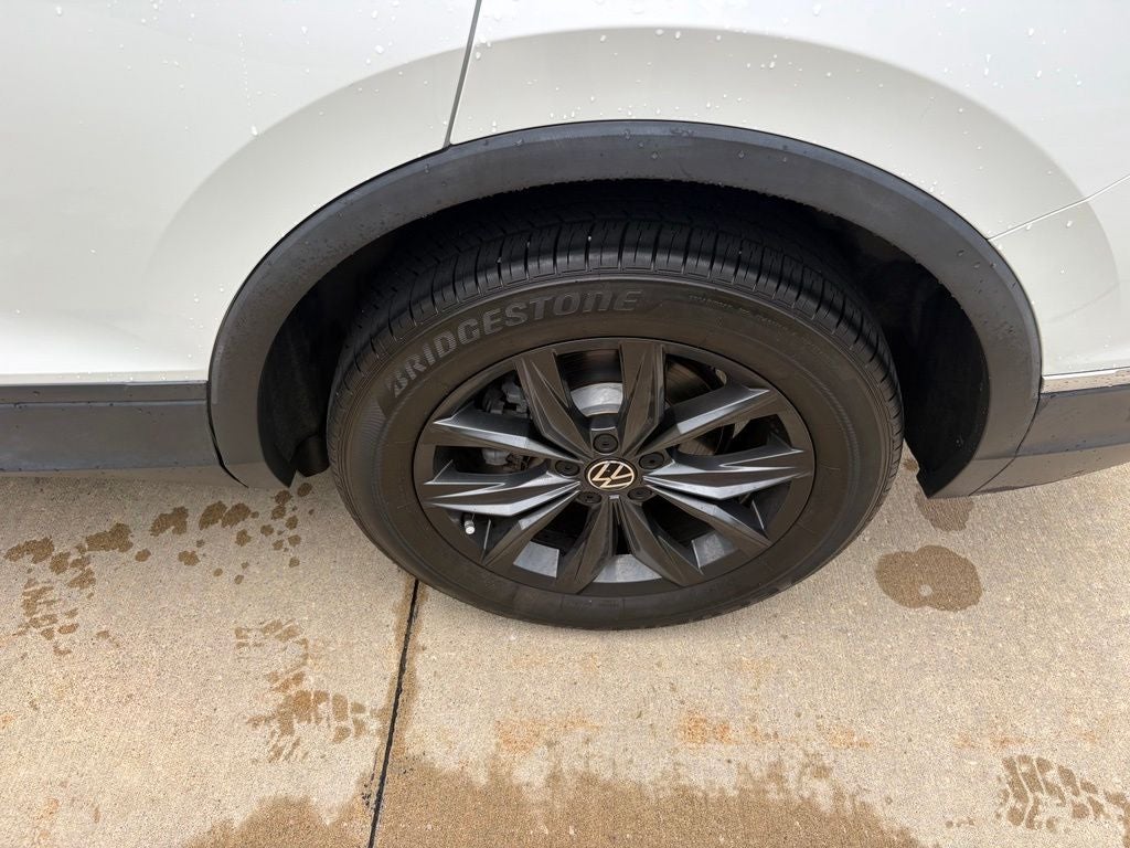 2024 Volkswagen Tiguan 2.0T SE