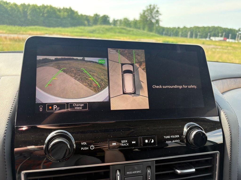2024 Nissan Armada SL