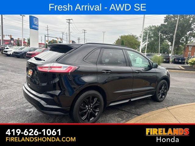 2022 Ford Edge SE