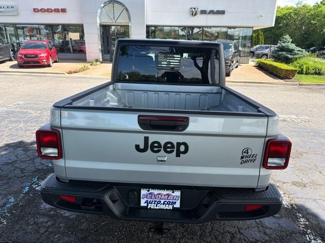 2023 Jeep Gladiator Willys