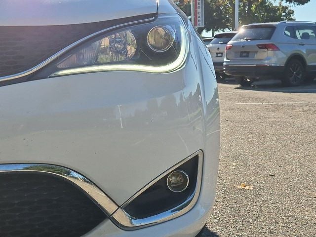 2019 Chrysler Pacifica Limited