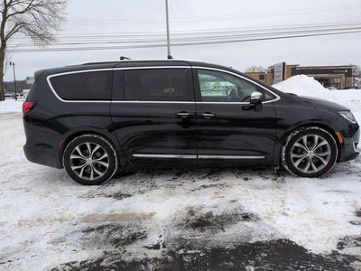 2019 Chrysler Pacifica Limited