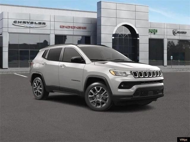 2023 Jeep Compass Latitude Lux