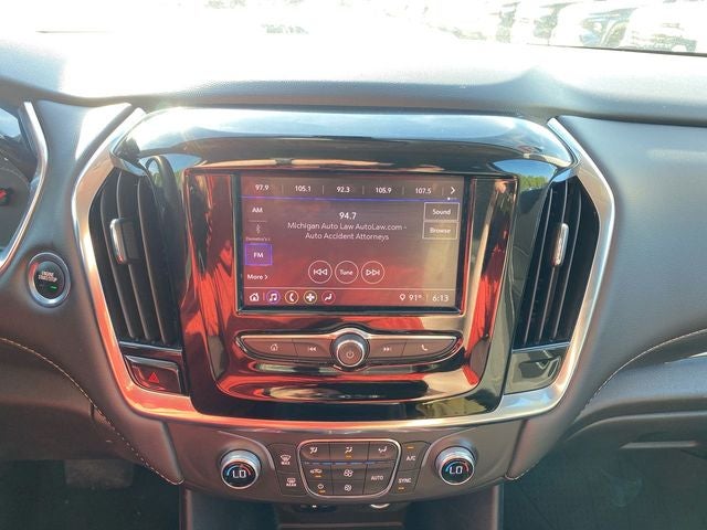 2021 Chevrolet Traverse LS
