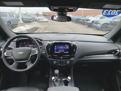 2023 Chevrolet Traverse LT Leather