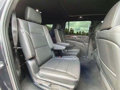 2022 Cadillac Escalade ESV Premium