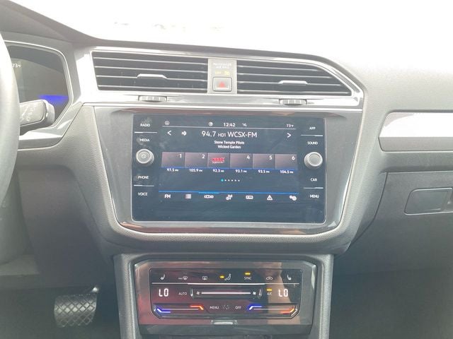 2024 Volkswagen Tiguan 2.0T SE