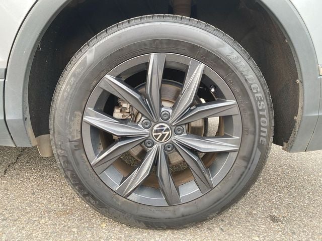 2024 Volkswagen Tiguan 2.0T SE