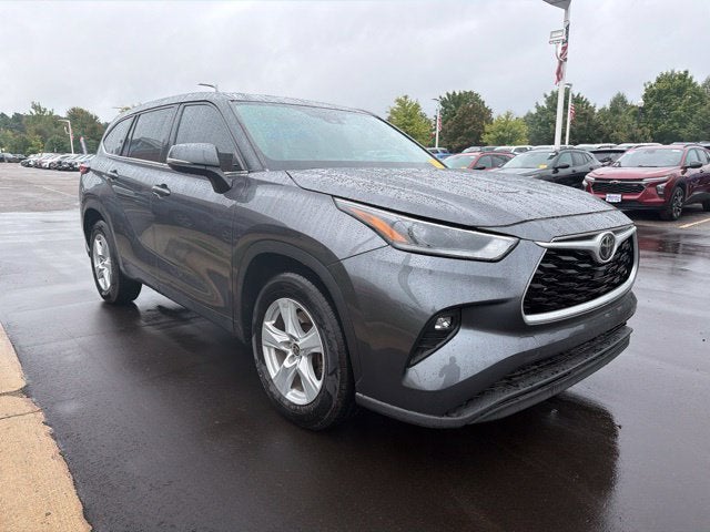 2021 Toyota Highlander LE