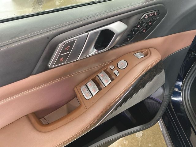2020 BMW X7 M50i