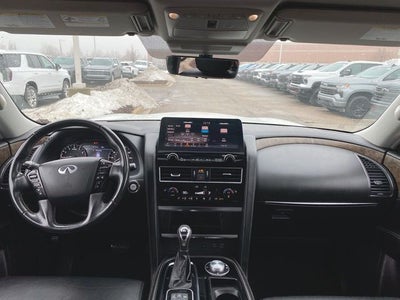 2022 INFINITI QX80 LUXE