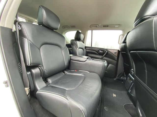 2022 INFINITI QX80 LUXE