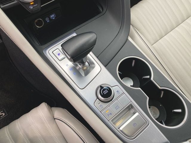 2021 Genesis G70 2.0T