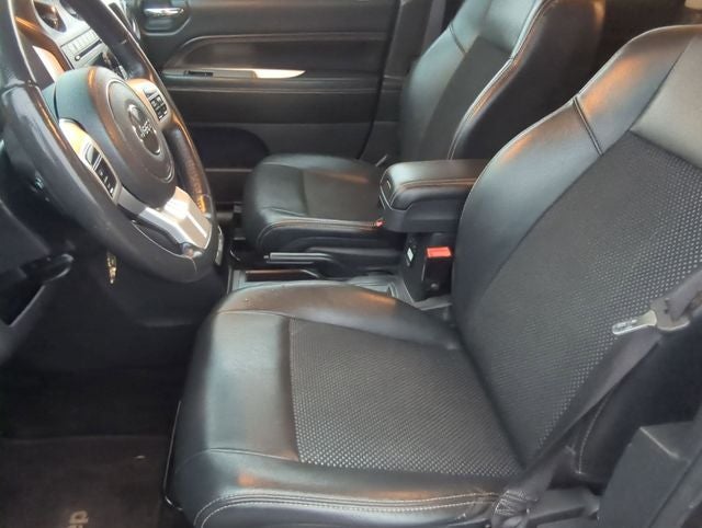 2017 Jeep Compass Latitude FWD