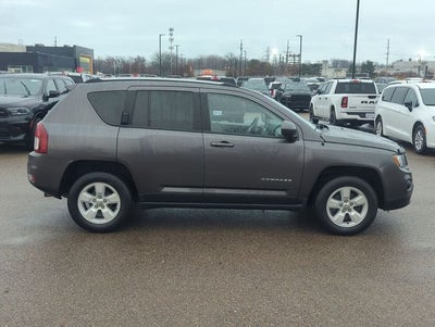2017 Jeep Compass Latitude FWD