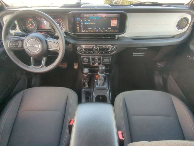 2025 Jeep Wrangler 4-Door Summit 4x4