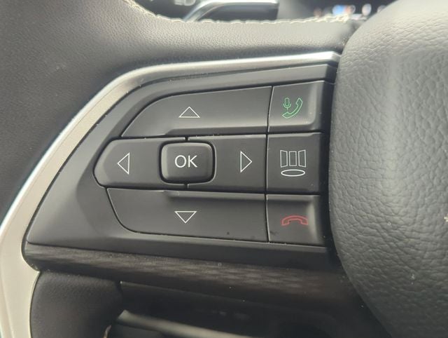 2025 Jeep Grand Cherokee L Altitude X 4x4