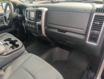 2017 RAM 1500 SLT Quad Cab 4x4 6'4' Box