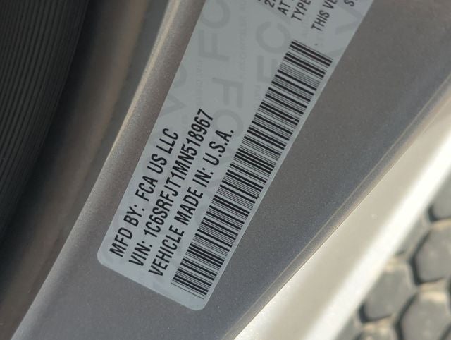 2021 RAM 1500 Laramie Crew Cab 4x4 5'7' Box