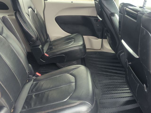 2020 Chrysler Pacifica Touring L Plus