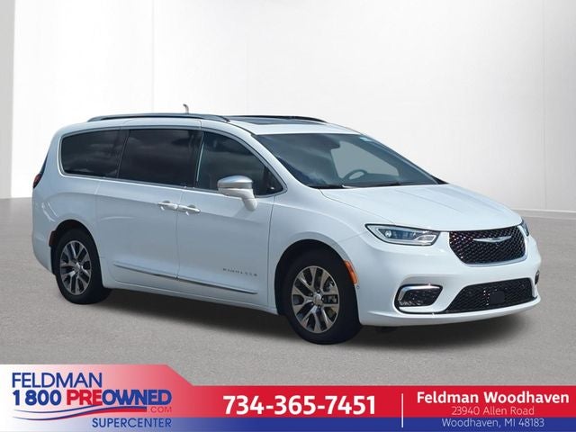2024 Chrysler Pacifica Hybrid Pinnacle