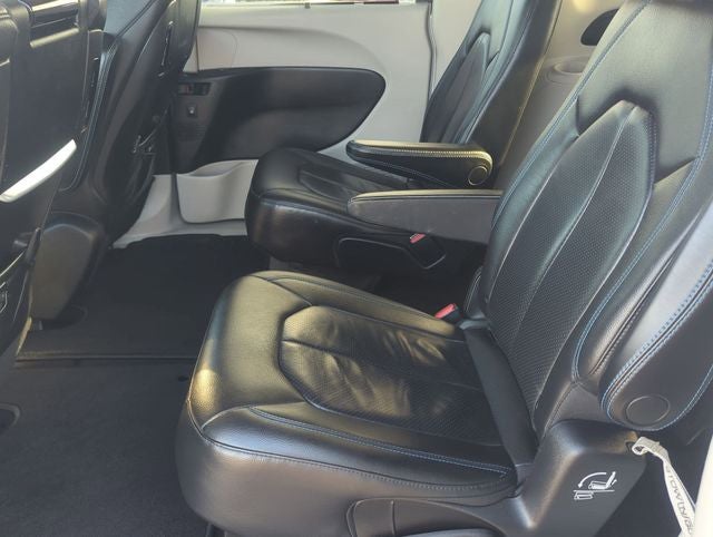 2021 Chrysler Pacifica Touring L AWD