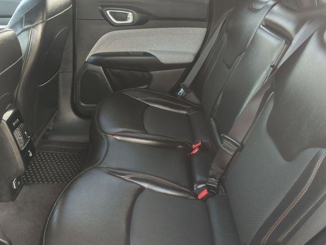 2023 Jeep Compass Latitude Lux FWD