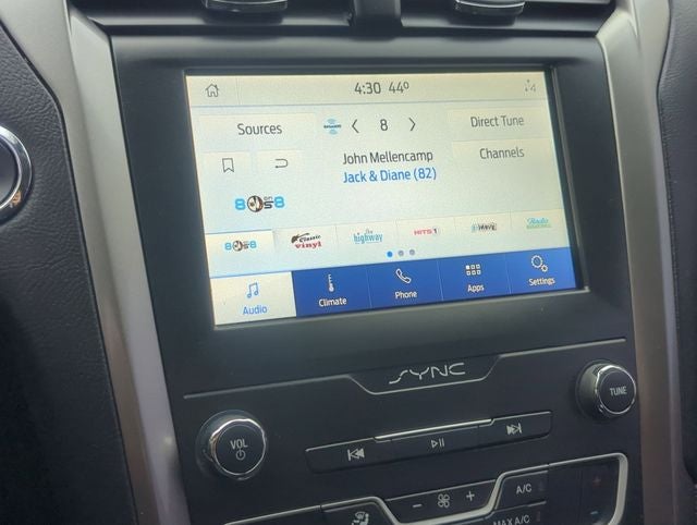 2020 Ford Fusion SE
