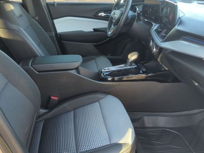 2024 Chevrolet Trax FWD LT