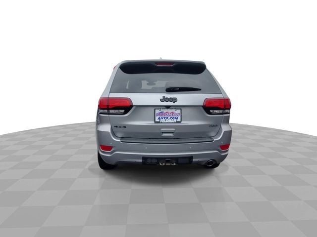 2020 Jeep Grand Cherokee Laredo