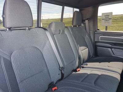 2020 RAM 1500 Big Horn Crew Cab 4x4 5'7" Box