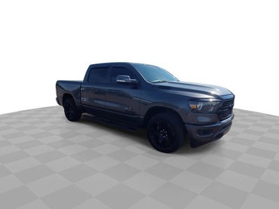 2020 RAM 1500 Big Horn Crew Cab 4x4 5'7" Box