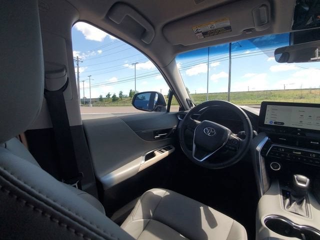 2024 Toyota Venza XLE