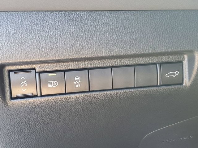 2024 Toyota Venza XLE