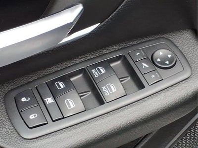 2019 RAM 1500 Big Horn/Lone Star Crew Cab 4x4 5'7" Box