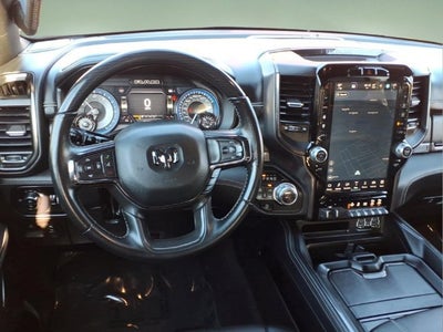 2022 RAM 1500 Limited Crew Cab 4x4 5'7" Box