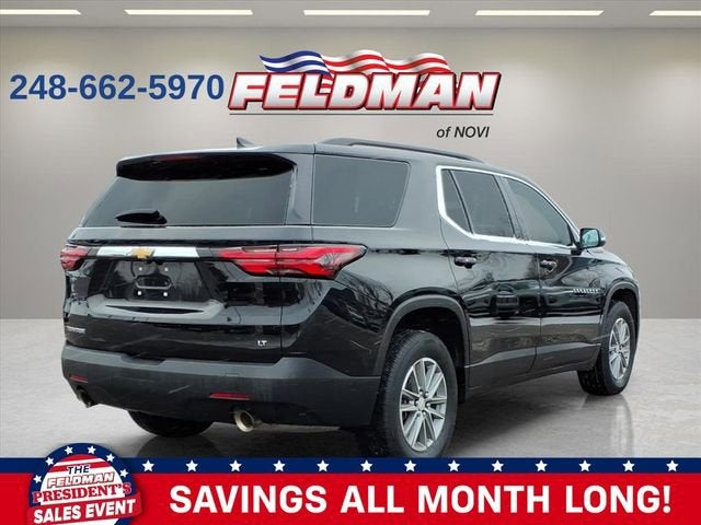 2023 Chevrolet Traverse LT Cloth