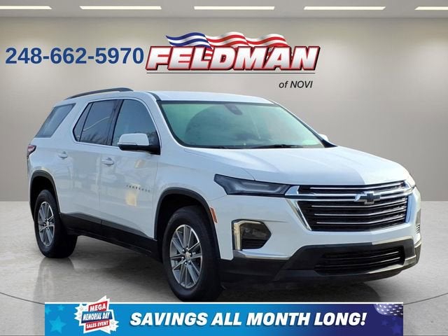 2023 Chevrolet Traverse LT Cloth
