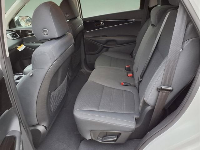 2020 Kia Sorento 2.4L LX