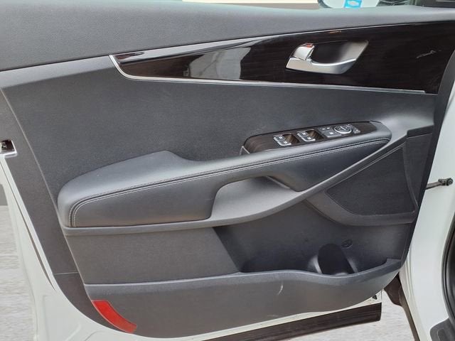 2020 Kia Sorento 2.4L LX