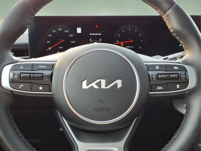 2025 Kia K5 EX