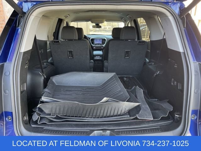 2023 GMC Acadia SLE