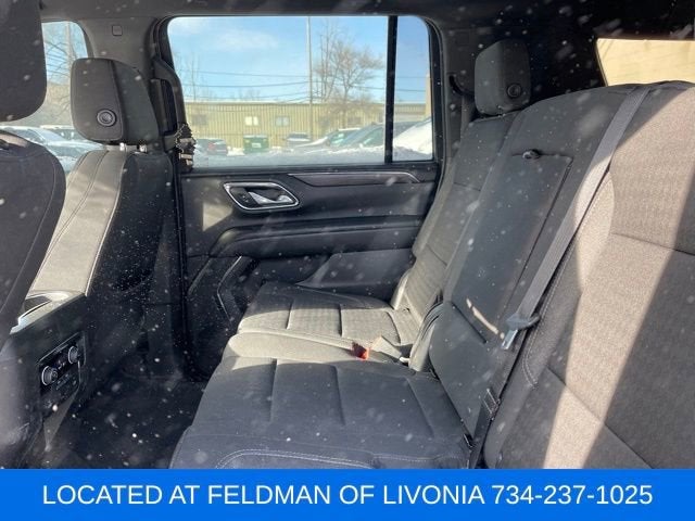 2023 Chevrolet Suburban LS