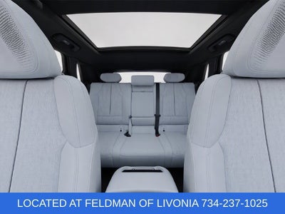2024 Cadillac LYRIQ Luxury 2