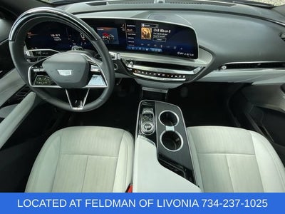 2024 Cadillac LYRIQ Luxury 2