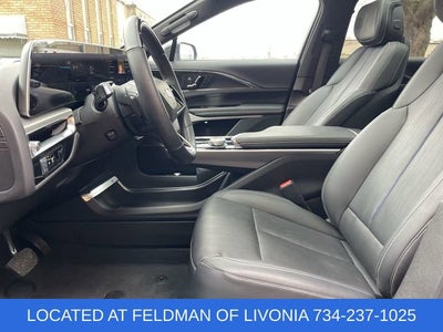 2024 Cadillac LYRIQ Sport 3