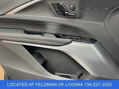 2024 Cadillac LYRIQ Sport 3