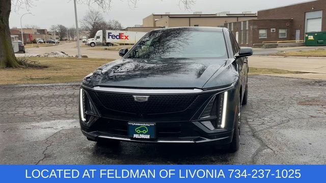 2024 Cadillac LYRIQ Sport 3